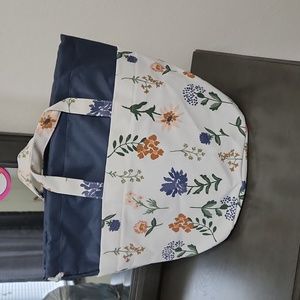 Bag with top string closure